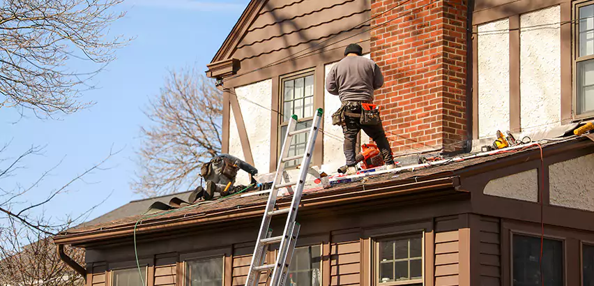 Roof Siding Trim Repair in Elmhurst