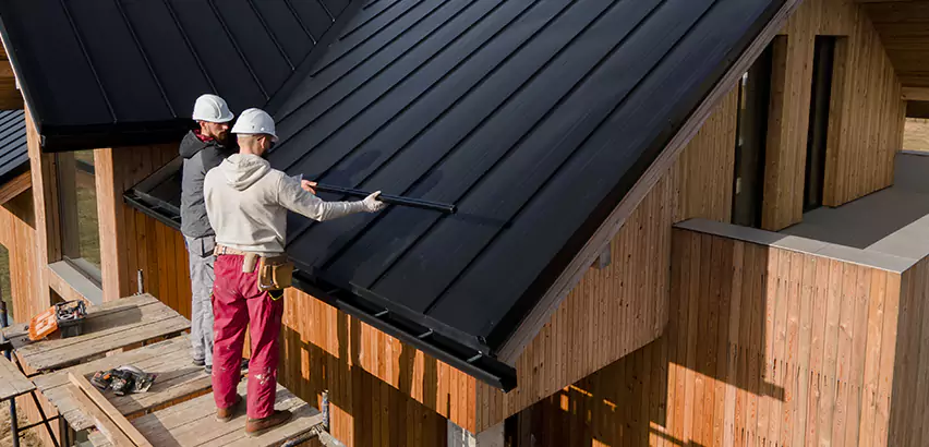 Metal Barn Roof Repair in Elmhurst