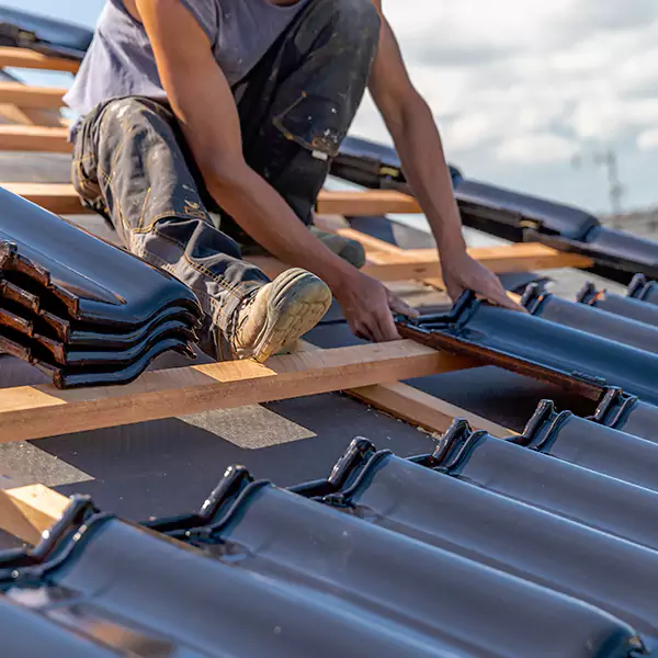 Why Elmhurst, IL Homeowners Choose Elmhurst Roofing Repair for Hail Damage Repairs?